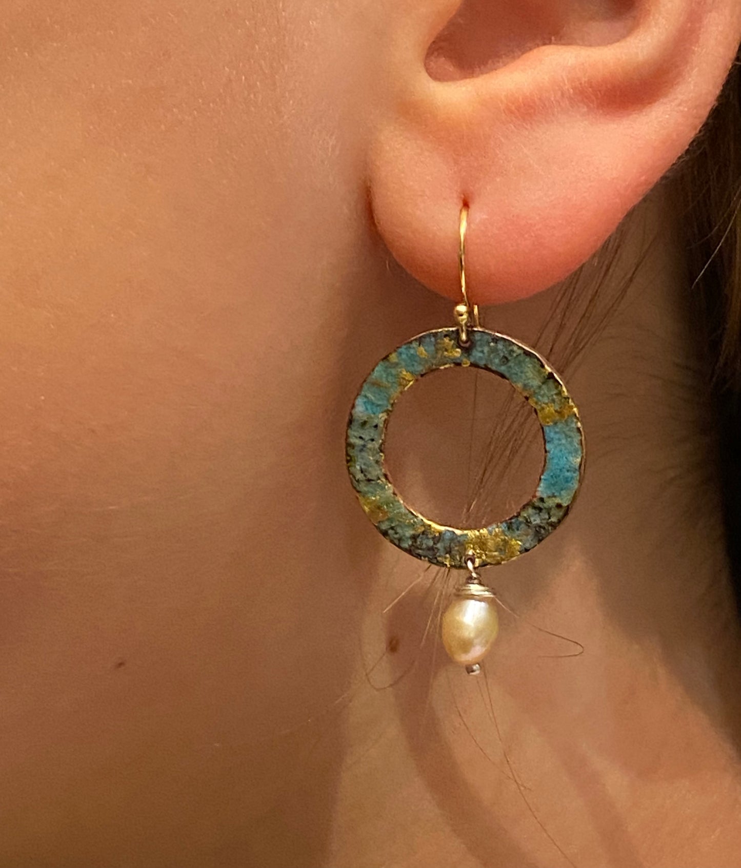 Ripple textured copper and turquoise blue enamel earrings with pearl (small)